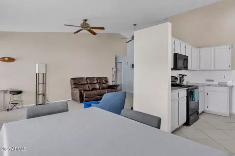 Dining - 9865 S 44th St, Phoenix, AZ 85044 photo 1 of 1