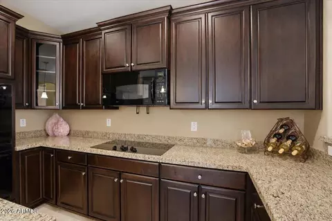 Kitchen - 11029 E Shepperd Ave, Mesa, AZ 85212 photo 2 of 3