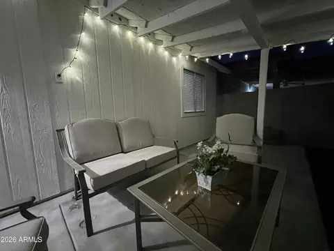 8938 W Desert Jewel Dr, Peoria, AZ 85345