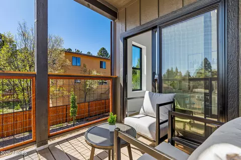 302 W Oak Ave #4, Flagstaff, AZ 86001