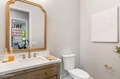Bath - 3017 E Silo Dr, Gilbert, AZ 85296 photo 7 of 7