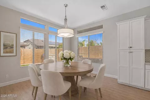 2860 E Pinto Dr, Gilbert, AZ 85296 photo 5