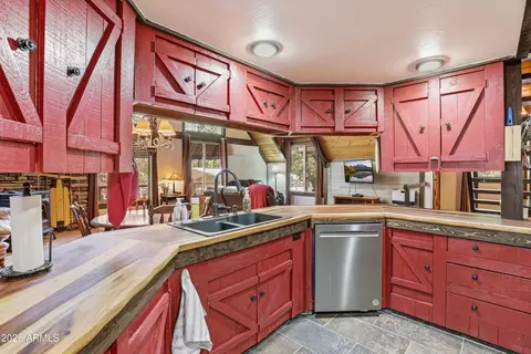 Kitchen - 3949 N Apache Trl, Pine, AZ 85544 photo 3 of 3