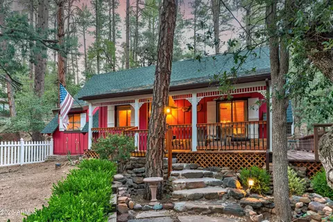 3949 N Apache Trl, Pine, AZ 85544