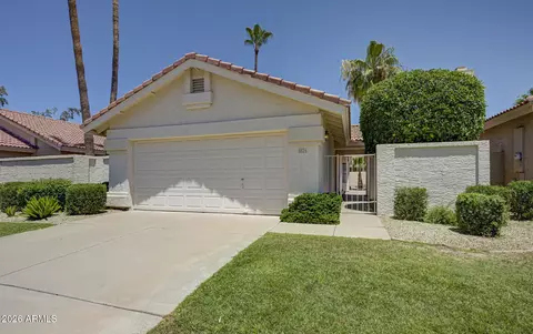 8824 E Riviera Dr, Scottsdale, AZ 85260