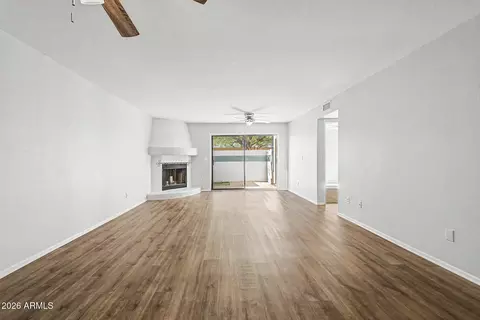 Living - 1326 E Susan Ln, Tempe, AZ 85288 photo 2 of 4