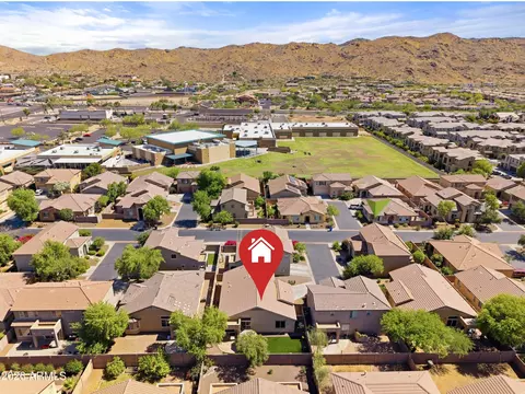 View/Area - 3906 E Pollack St, Phoenix, AZ 85042 photo 5 of 6