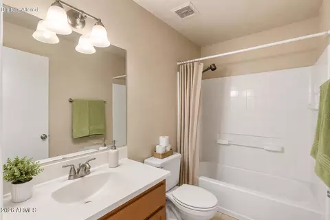 Bath - 20446 N 30th Dr, Phoenix, AZ 85027 photo 1 of 1