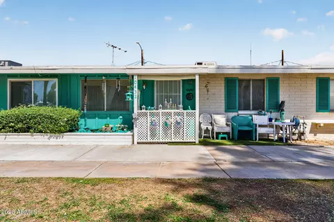 10432 W Oakmont Dr, Sun City, AZ 85351