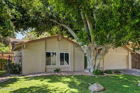 Exterior - 965 E Lamplighter Ln, Tempe, AZ 85283 photo 12 of 14