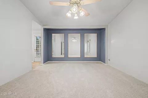 Living - 965 E Lamplighter Ln, Tempe, AZ 85283 photo 6 of 6