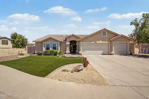 5908 W Manzanita Ct, Chandler, AZ 85226