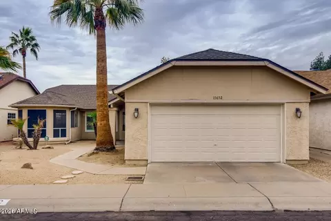 15652 N 38th Pl, Phoenix, AZ 85032