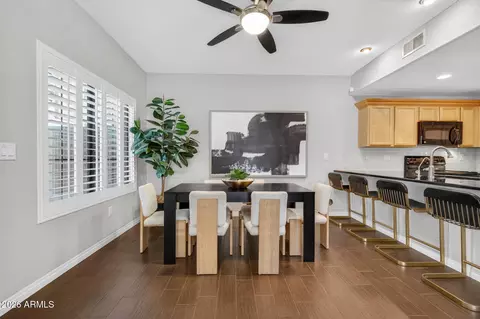 Dining - 3150 E Beardsley Rd #1010, Phoenix, AZ 85050 photo 2 of 2