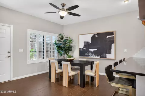 Dining - 3150 E Beardsley Rd #1010, Phoenix, AZ 85050 photo 1 of 2