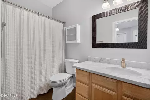 Bath - 3150 E Beardsley Rd #1010, Phoenix, AZ 85050 photo 4 of 4