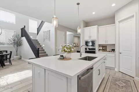 Kitchen - 9937 E Tesla Ave, Mesa, AZ 85212 photo 6 of 6