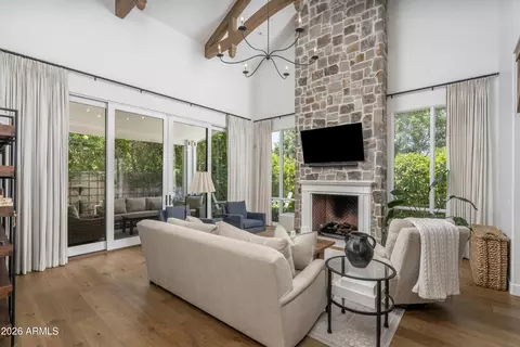 3714 E Sells Dr, Phoenix, AZ 85018