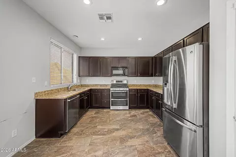 Kitchen - 4237 E Del Rio St, Gilbert, AZ 85295 photo 1 of 3