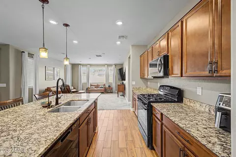 Kitchen - 9856 E Timpani Ln, Mesa, AZ 85212 photo 3 of 4