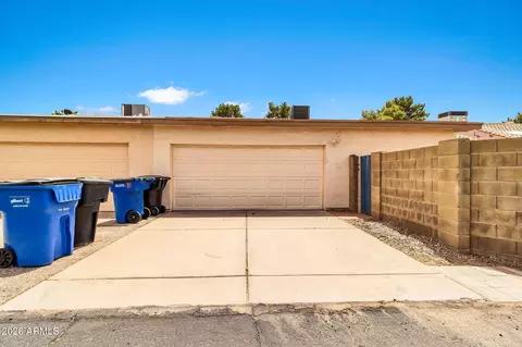 Exterior - 962 E Vaughn Ave, Gilbert, AZ 85234 photo 1 of 6