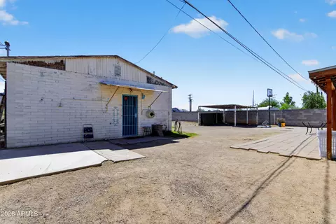 Exterior - 931 S Drew St, Mesa, AZ 85210 photo 2 of 4