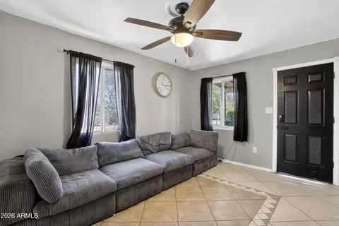 Entry Way - 931 S Drew St, Mesa, AZ 85210 photo 4 of 10