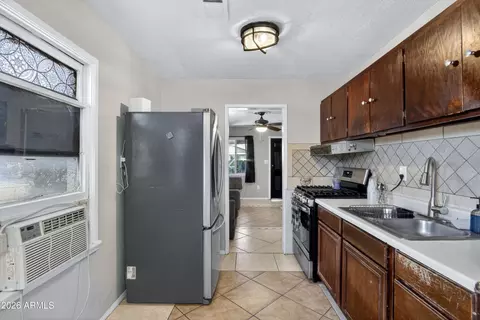Kitchen - 931 S Drew St, Mesa, AZ 85210 photo 1 of 2