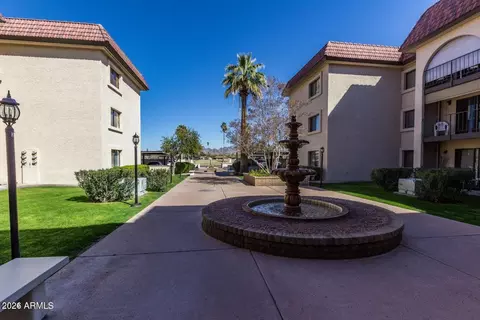 Exterior - 3033 E Devonshire Ave #3029, Phoenix, AZ 85016 photo 1 of 6