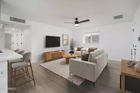 Living - 4653 E Almeria Rd, Phoenix, AZ 85008 photo 5 of 5