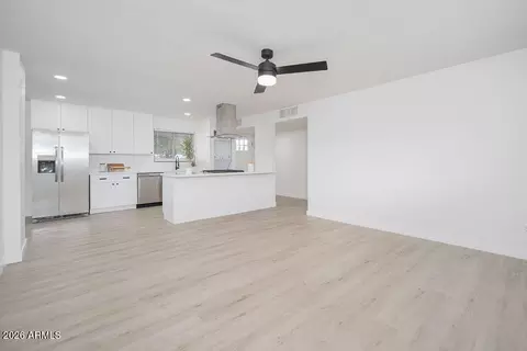 Living - 4653 E Almeria Rd, Phoenix, AZ 85008 photo 2 of 5