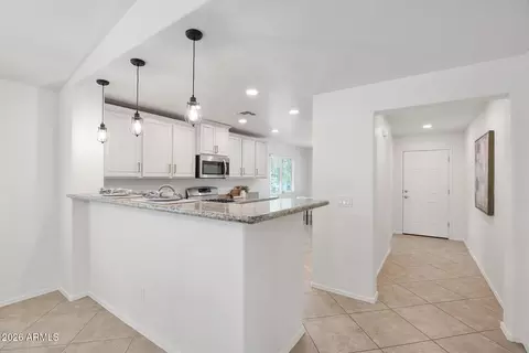Entry Way - 2159 E Stacey Rd, Gilbert, AZ 85298 photo 2 of 6