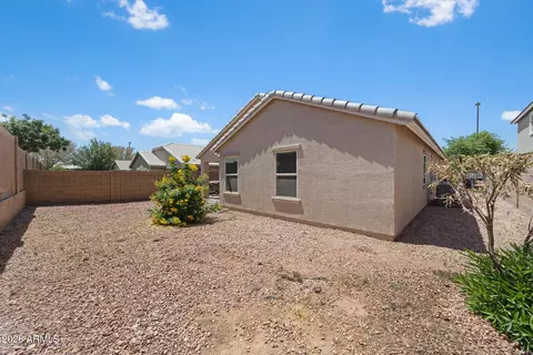 Exterior - 2159 E Stacey Rd, Gilbert, AZ 85298 photo 6 of 7