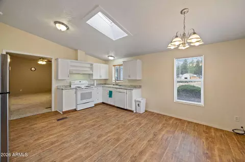 2136 Shell Canyon Rd, Overgaard, AZ 85933 photo 11
