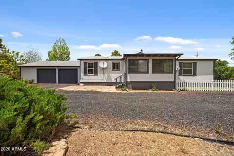2136 Shell Canyon Rd, Overgaard, AZ 85933 photo 3