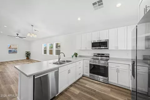 Kitchen - 1110 E Pierce St, Phoenix, AZ 85006 photo 3 of 3