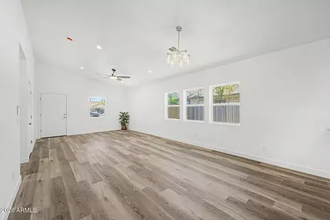 Living - 1110 E Pierce St, Phoenix, AZ 85006 photo 2 of 2