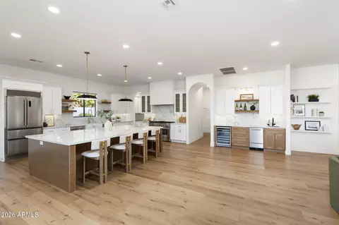 Kitchen - 4108 E Lafayette Ave, Gilbert, AZ 85298 photo 5 of 9