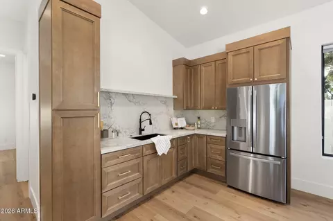 Kitchen - 4108 E Lafayette Ave, Gilbert, AZ 85298 photo 9 of 9