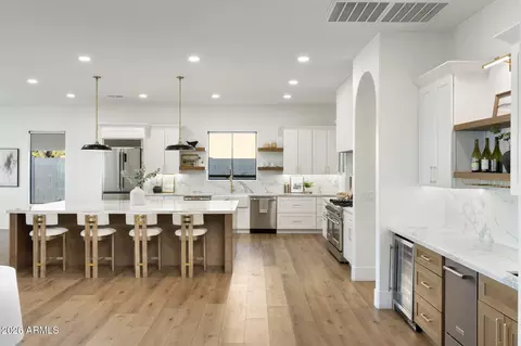 Kitchen - 4108 E Lafayette Ave, Gilbert, AZ 85298 photo 6 of 9