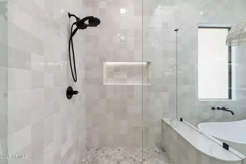 Bath - 4108 E Lafayette Ave, Gilbert, AZ 85298 photo 6 of 7