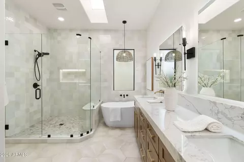 Bath - 4108 E Lafayette Ave, Gilbert, AZ 85298 photo 3 of 7