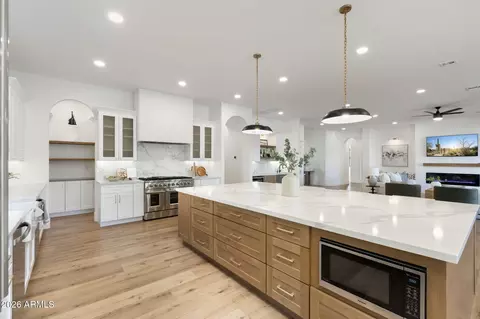 Kitchen - 4108 E Lafayette Ave, Gilbert, AZ 85298 photo 3 of 9