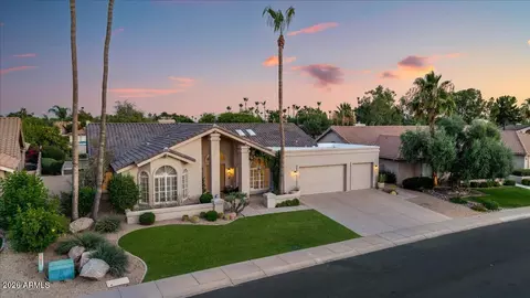 10075 E Corrine Dr, Scottsdale, AZ 85260