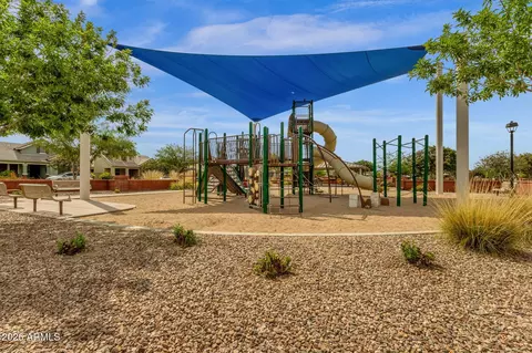 View/Area - 4132 E Jones St, Gilbert, AZ 85295 photo 7 of 7