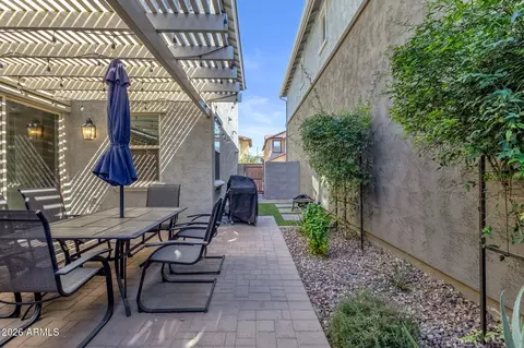 Exterior - 4132 E Jones St, Gilbert, AZ 85295 photo 5 of 7