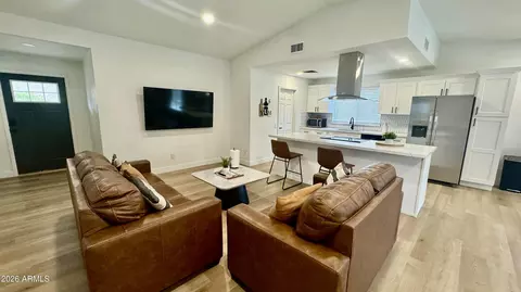 4543 N 101st Ave, Phoenix, AZ 85037