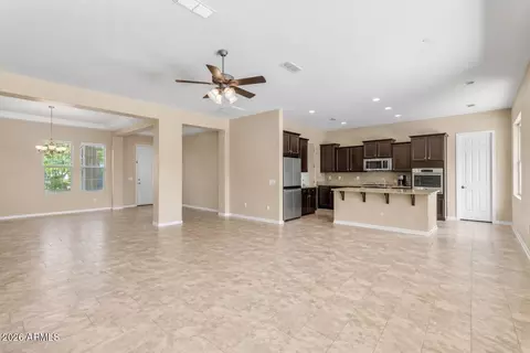 Living - 2827 E Muirfield St, Gilbert, AZ 85298 photo 1 of 11