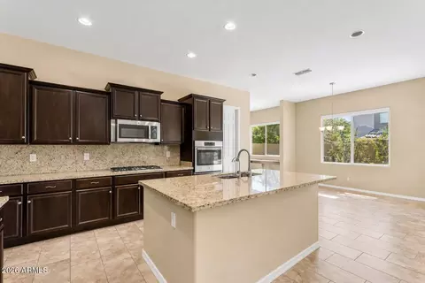 Other - 2827 E Muirfield St, Gilbert, AZ 85298 photo 5 of 22