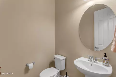 Bath - 2827 E Muirfield St, Gilbert, AZ 85298 photo 1 of 4